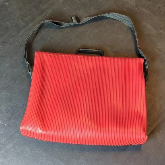 Vintage 1980s Chippendales Waterproof Satchel Unisex Shoulder Bag - Picture 3 of 12